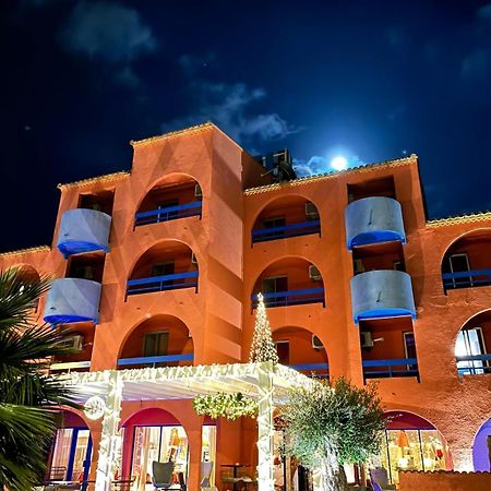 Cit'Hotel Des 2 Golfs Leucate Eksteriør bilde
