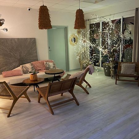 Cit'Hotel Des 2 Golfs Leucate Eksteriør bilde