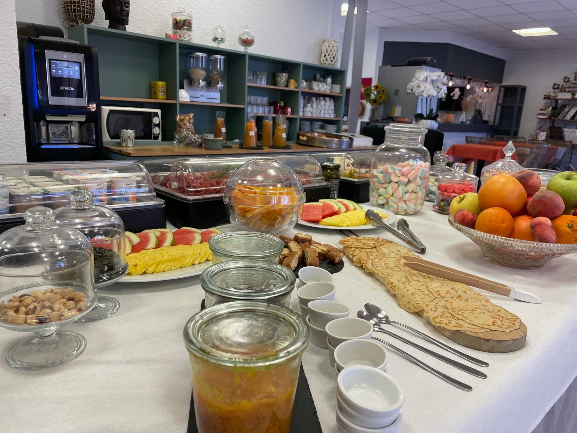 Cit'Hotel Des 2 Golfs Leucate Eksteriør bilde