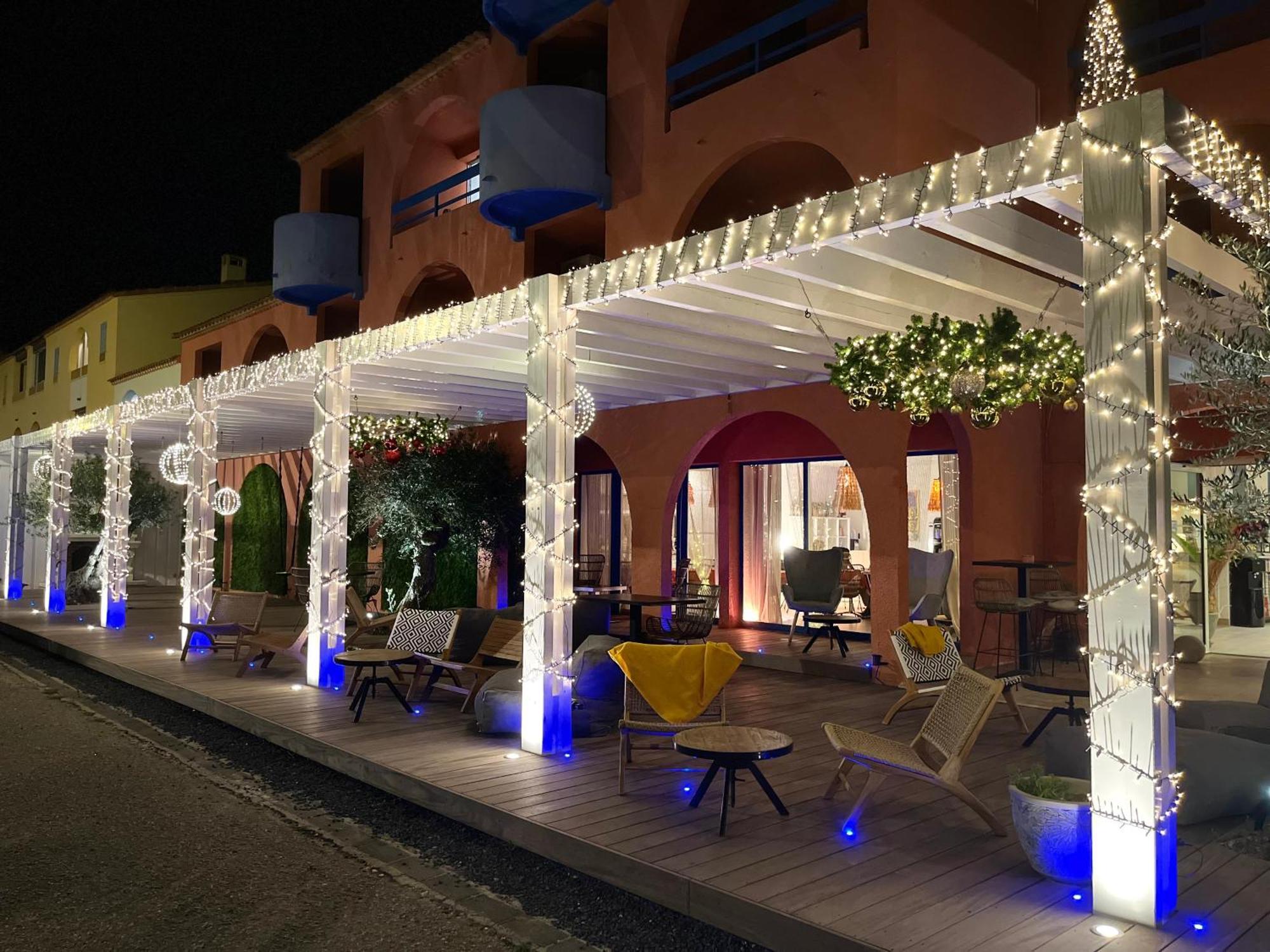 Cit'Hotel Des 2 Golfs Leucate Eksteriør bilde